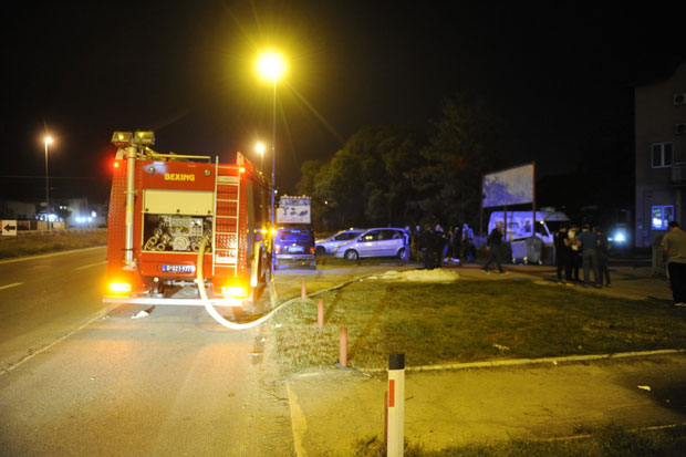 ПОЖАР У ЗЕМУНУ: Изгорела скупа опрема у магацину, откривен узрок инцидента (ФОТО)